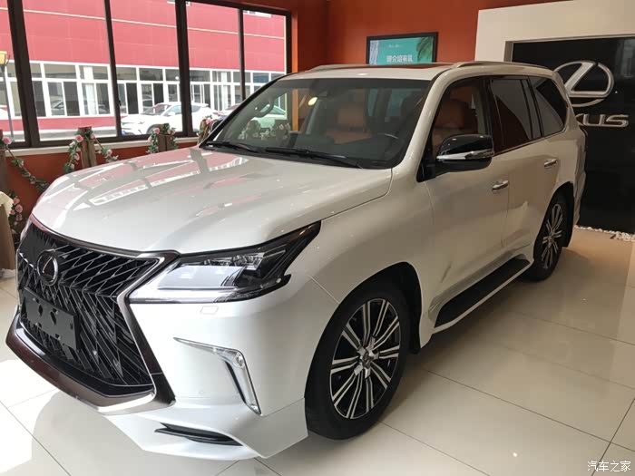 一路向西海拔四千巍峨雪山深秋浸染