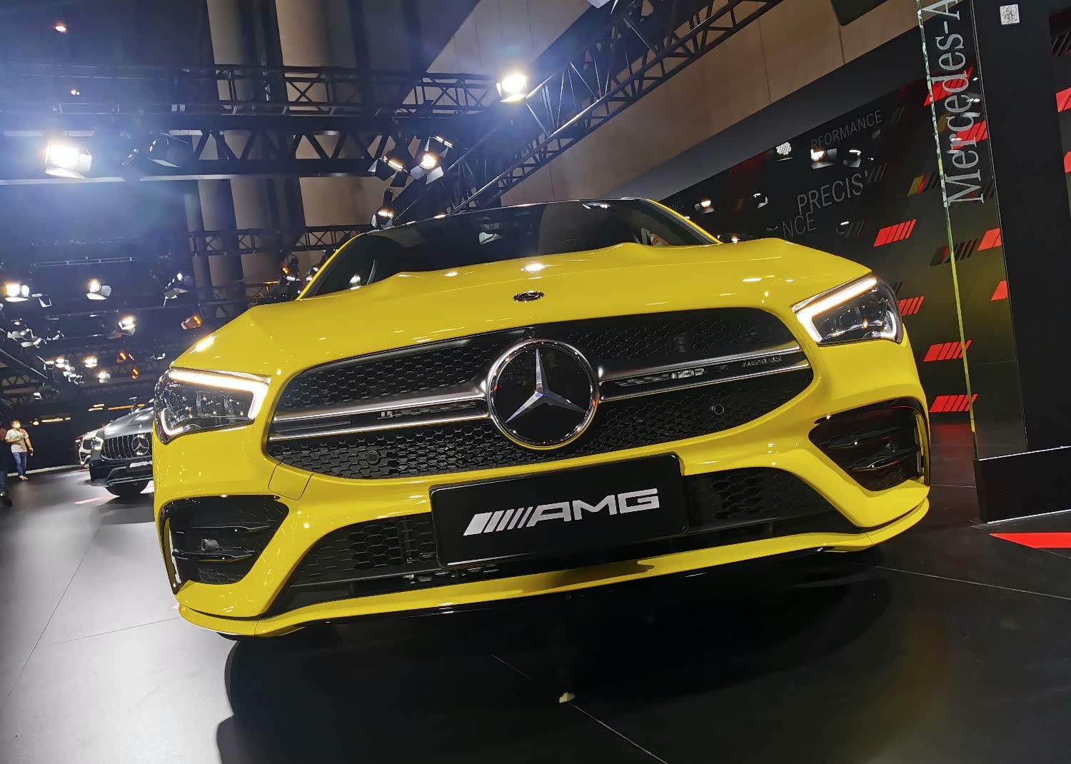奔驰全新 cla 35 amg 来啦!