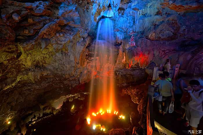 卧船进洞一睹真容