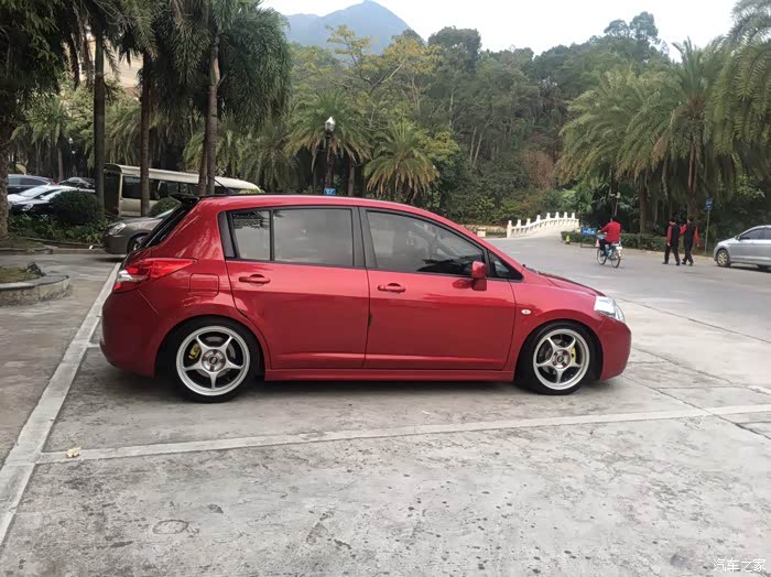 收08款骐达原厂轮毂