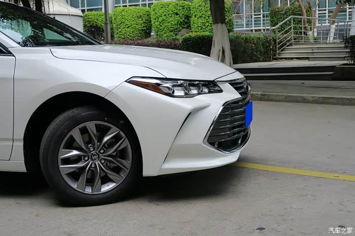 亚洲龙17寸的大轮毂的设计