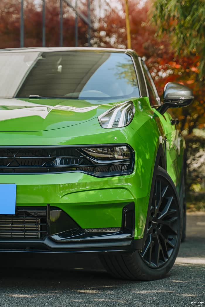 曼车道领克05除了这耀眼的绿色还有什么吸引到我