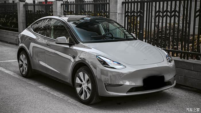 水晶战舰灰苏州特斯拉modely改色外拍赏析