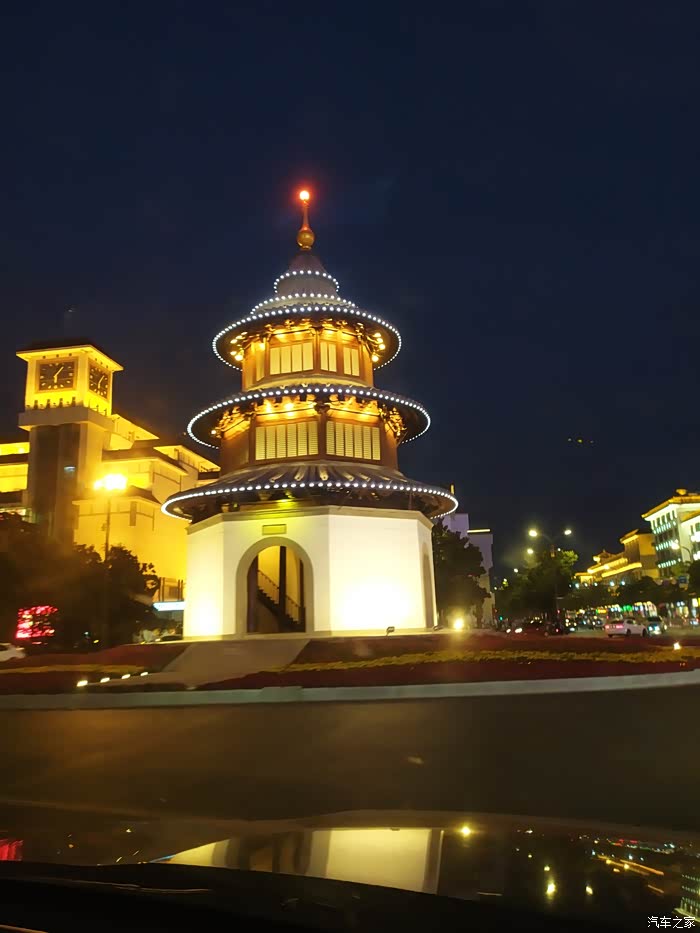 夜晚的扬城文昌阁