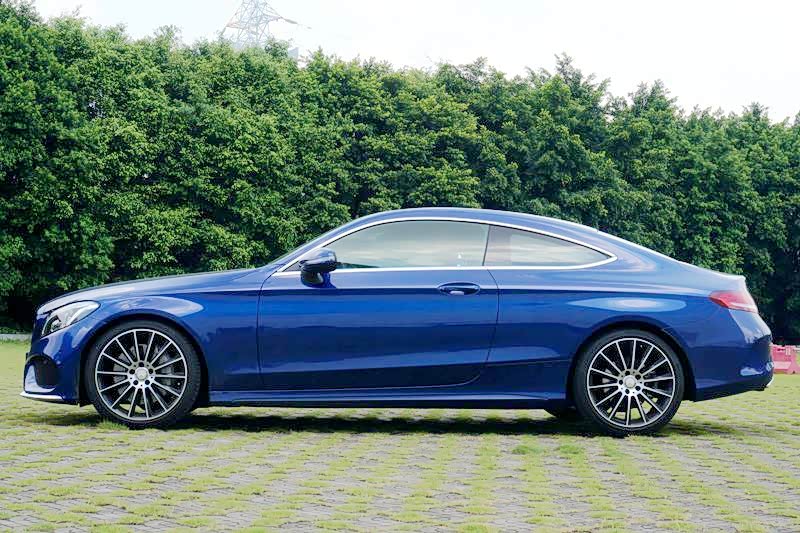 奔驰c300轿跑,远动fan十足