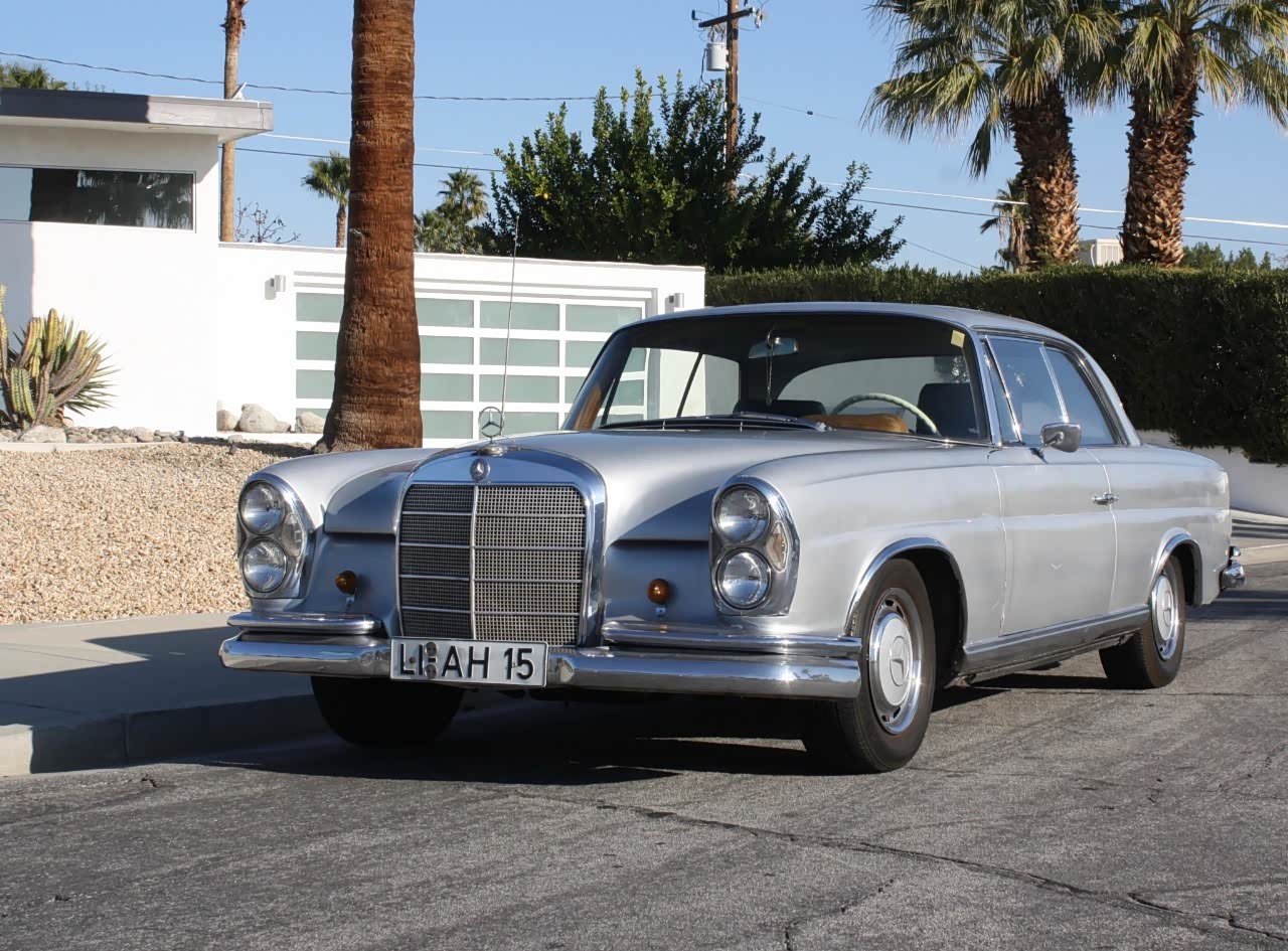 1967款奔驰250se coupe