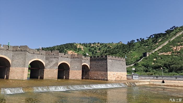 出行就是旅行秋時出關遊九門口水上長城