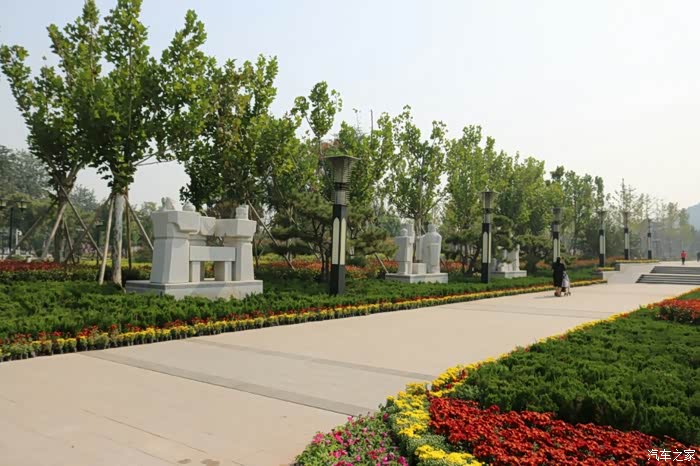 山东长安车友会漫步嘉祥曾子文化广场