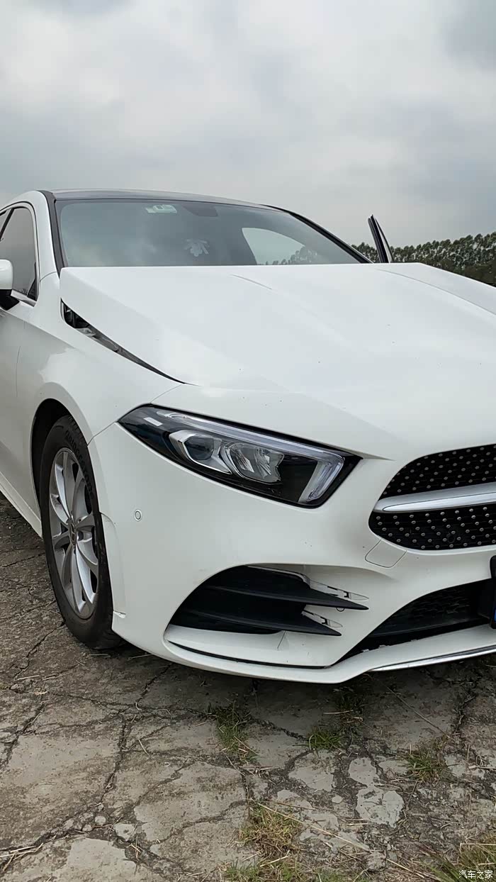 【图】我的小奔撞柱子上了～_奔驰amg论坛_汽车之家论坛