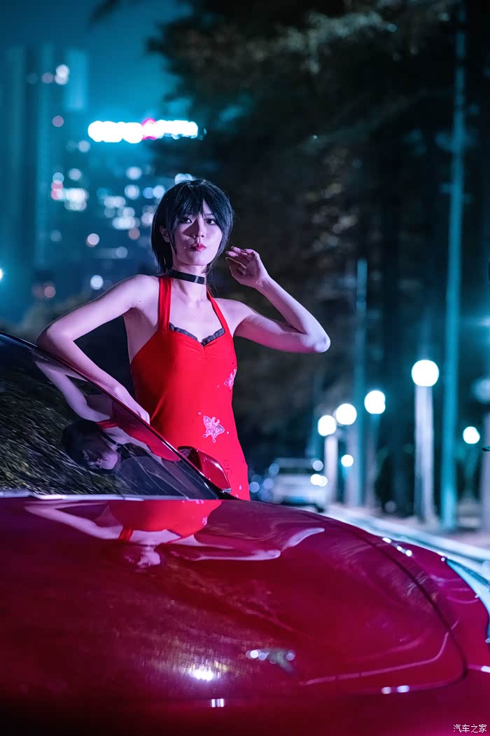 赛博朋克生化危机神秘美女特工艾达王驾驶特斯拉拯救人类