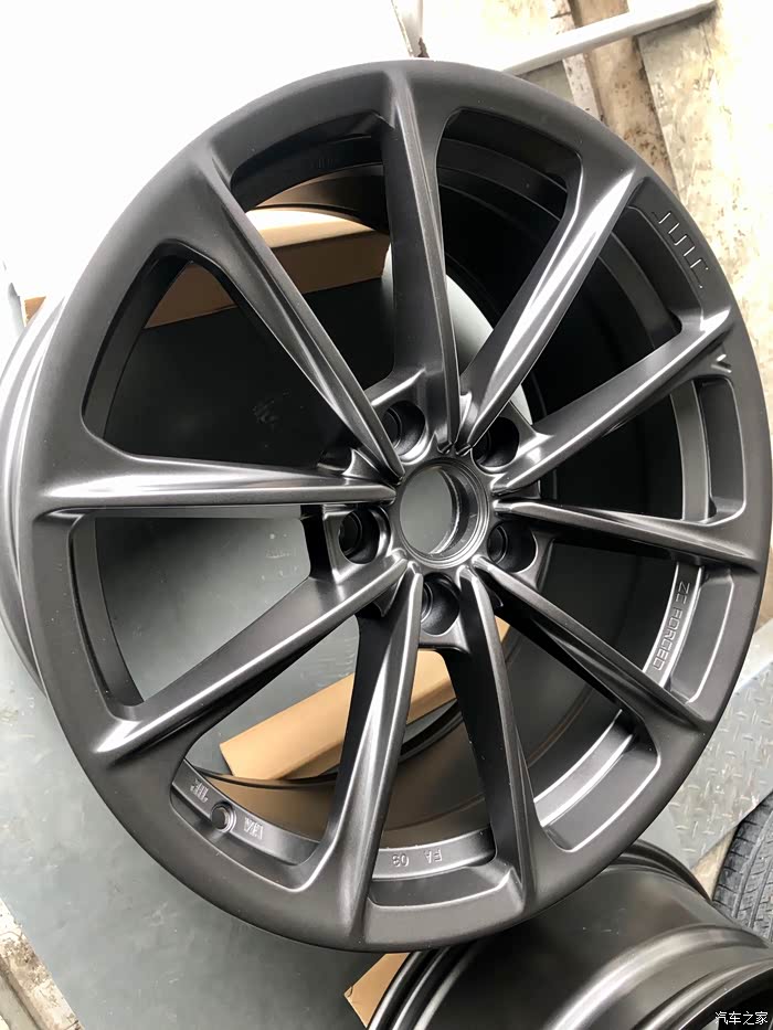 【老车换新颜】三代凯迪拉克cts更换zc轮毂