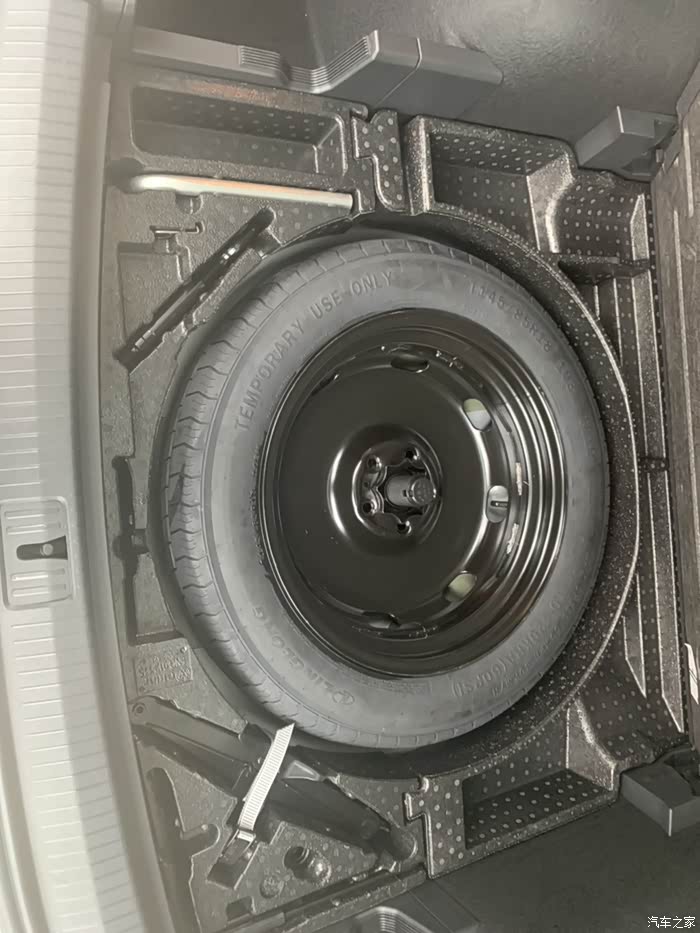 全尺寸备胎让您出行无忧