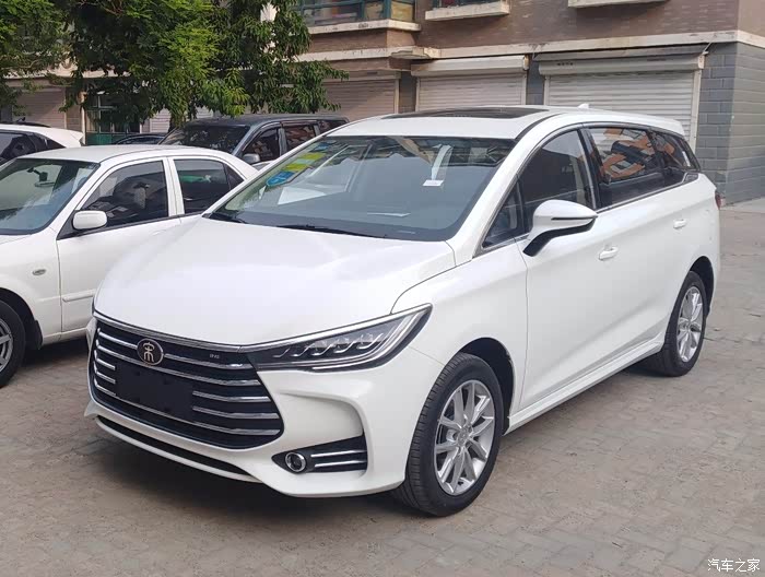 宋max2019款国六手动挡用车分享