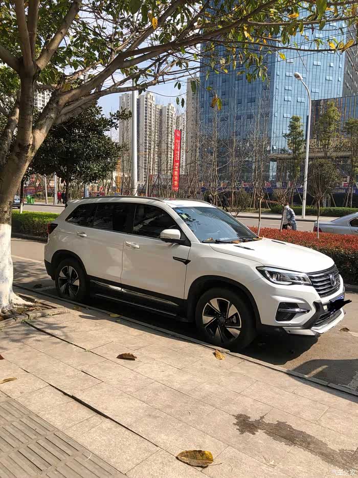 【图】阳光下18款cs75的外观鉴赏_长安cs75论坛_汽车之家论坛