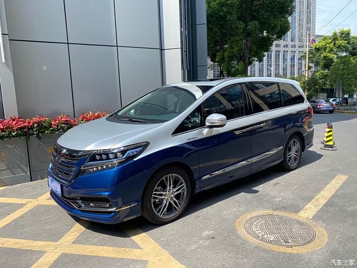 【图】双拼改色,哈哈_艾力绅论坛_汽车之家论坛