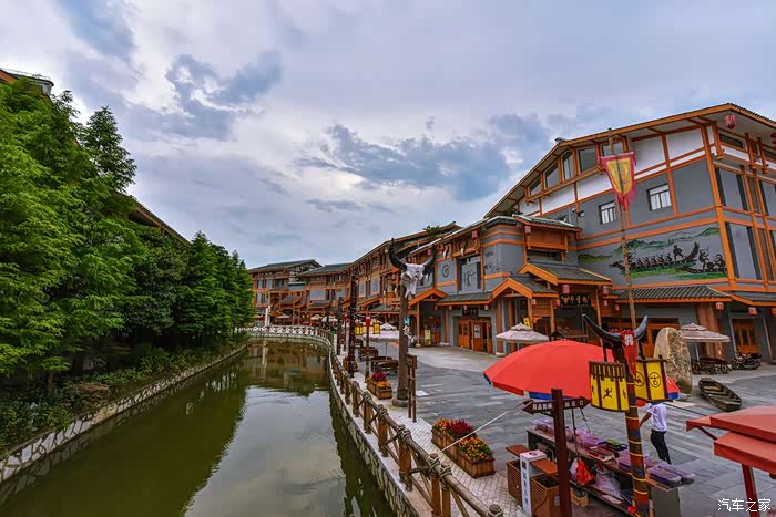 99 | 回复: 2 宝来论坛 漫步古越水街 感受浓浓民