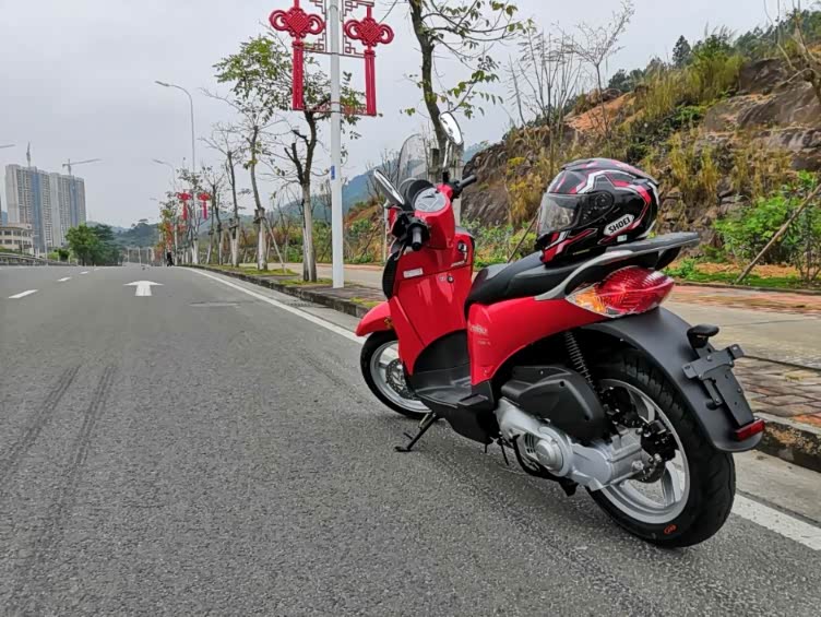 广东中山最速踏板意大利红圣甲虫abs国四新款