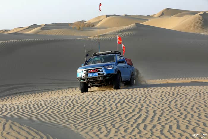 江淮皮卡带你领略沙漠入口的美