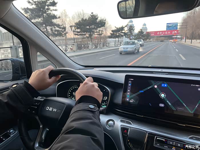 开车坐车都是种享受才是生活