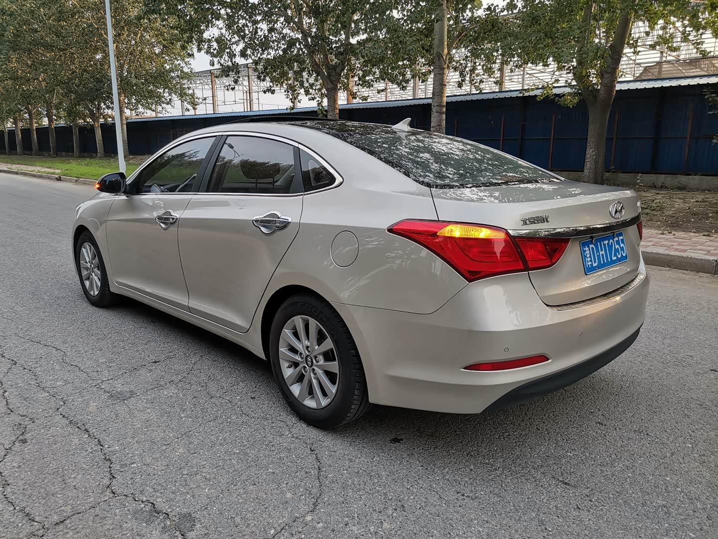 现代名图外观霸气颜值高