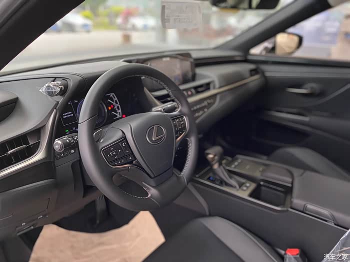 【图】内饰黑色咋样?_雷克萨斯es论坛_汽车之家论坛