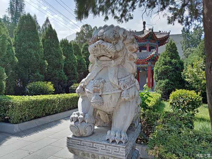 四川长安suv联盟似水虎虎自驾cs35拜谒胡景翼墓