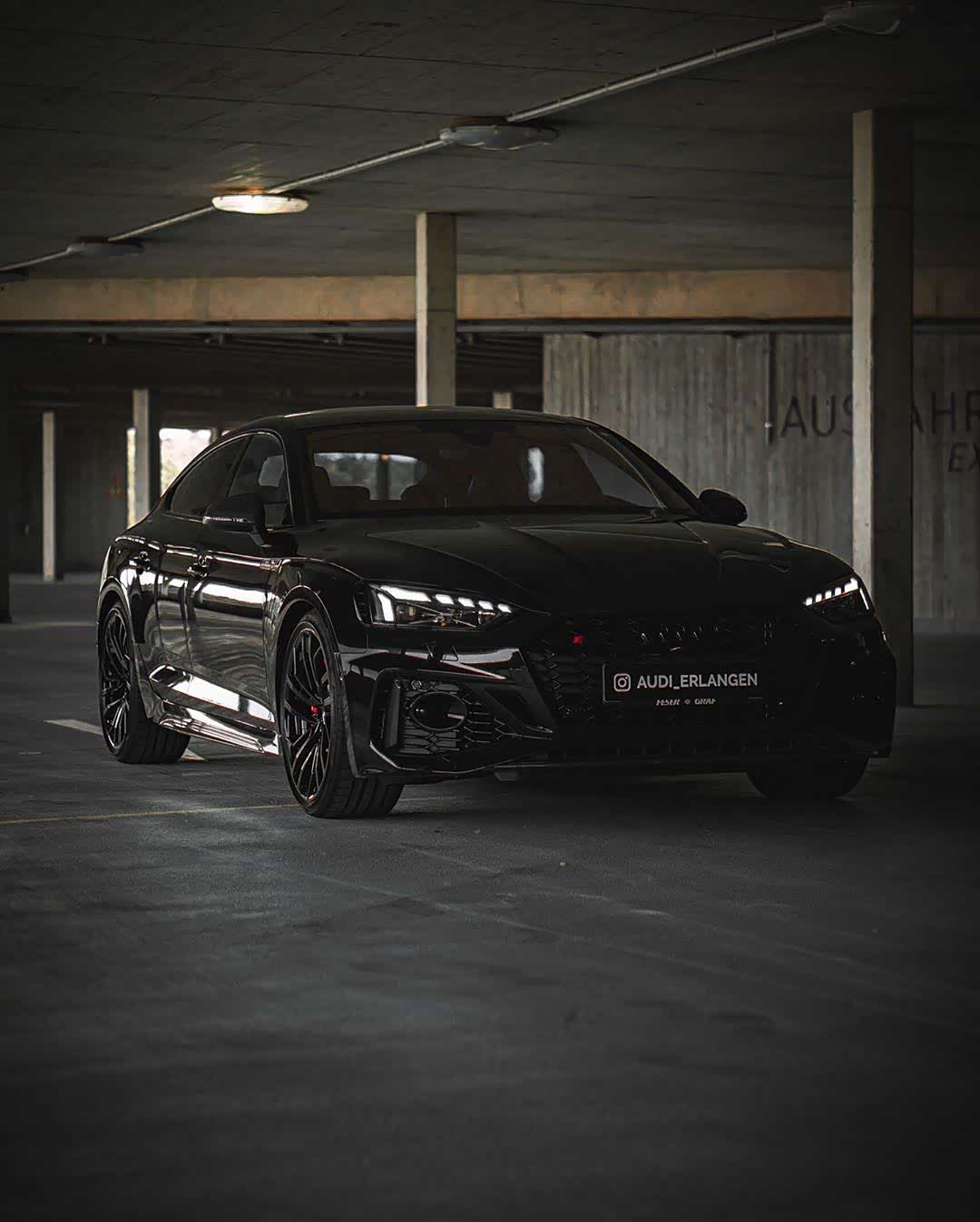 audi rs5 sportback黑武士时刻准备着弹射起步