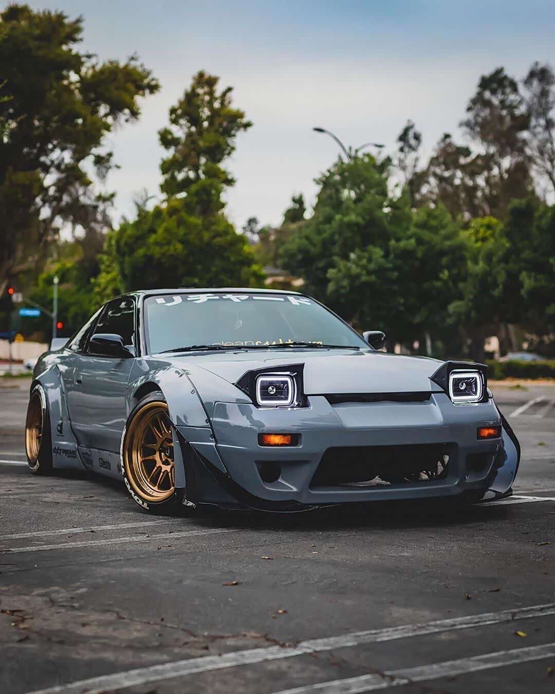 经典老车日产240sx翻灯