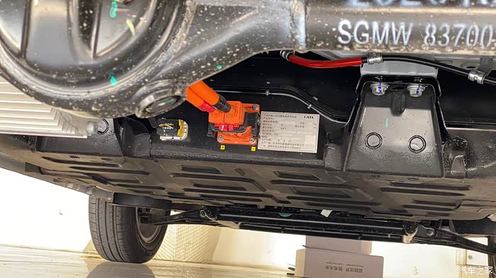 宏光mini的电池是哪个厂家?