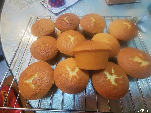 蜂蜜小蛋糕带你回味童年的味道