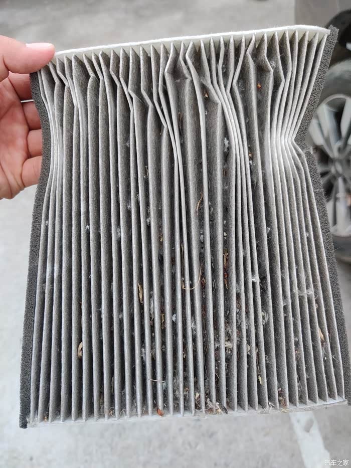 旧滤芯确实很脏
