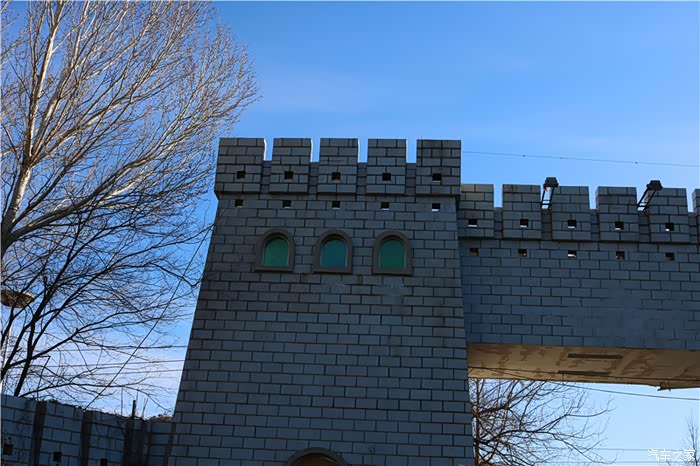 长安cs35plus自驾出行拍摄小城楼