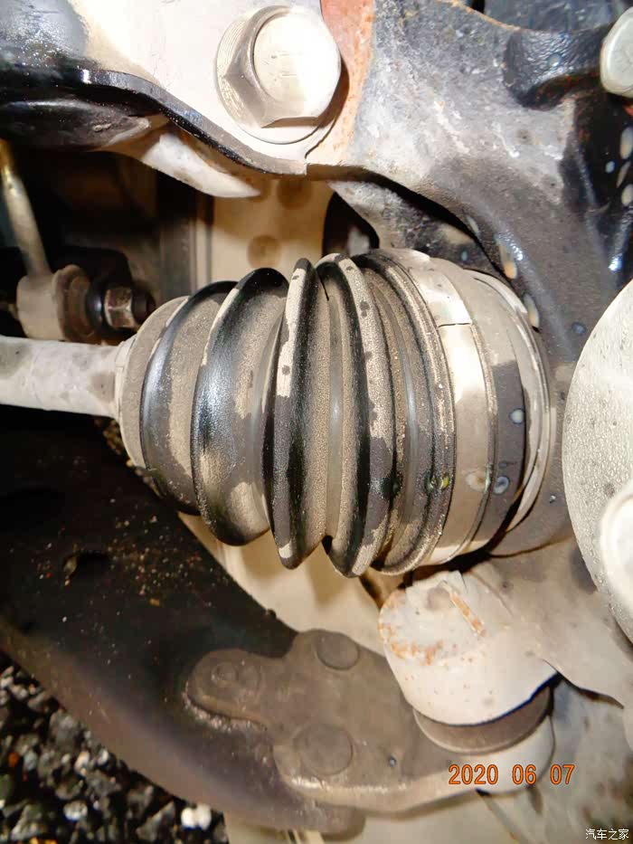 半轴外球笼防尘套