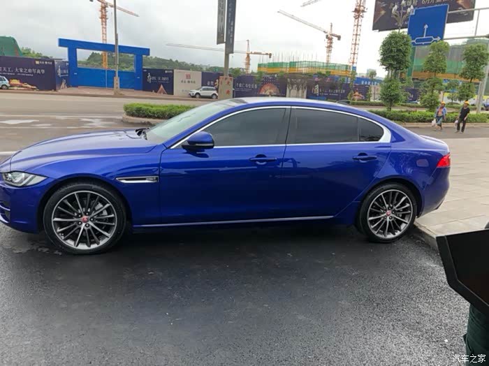 【图】成都xle精英版 蓝色_捷豹xe/xel论坛_汽车之家论坛