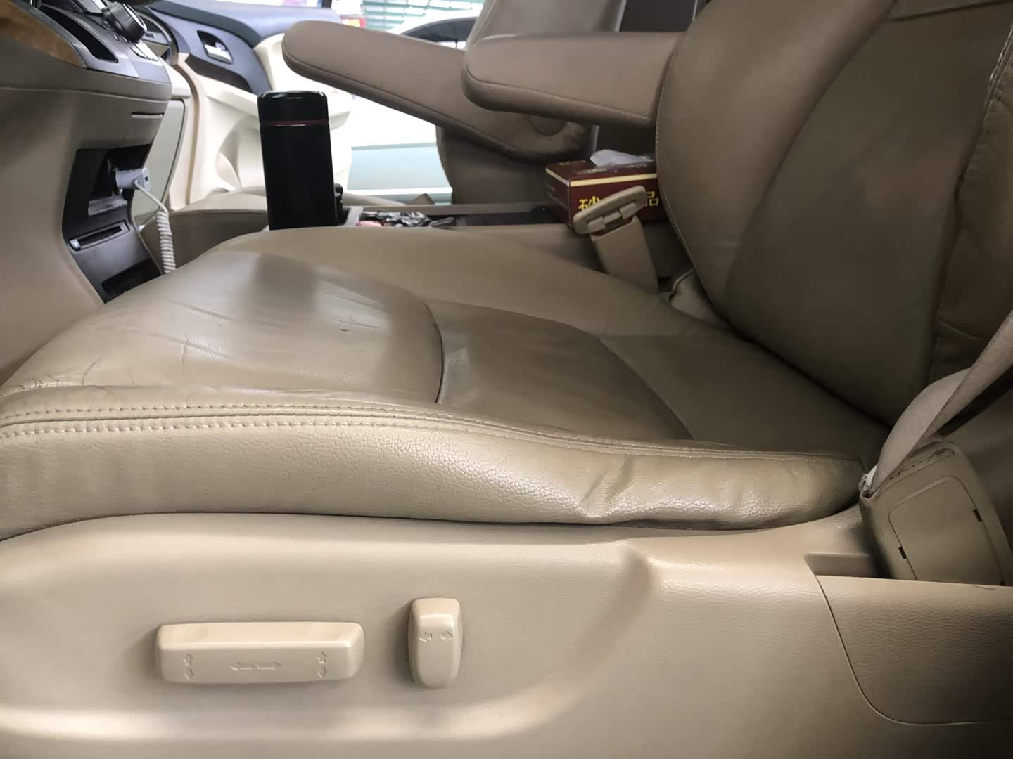 【图】座椅塌陷了怎么办?_卡罗拉论坛_汽车之家论坛