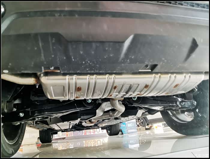 奔腾t99机长座驾有奖征集到店亲密接触奔腾t99