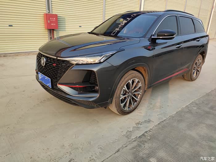 未来座驾长安黑武士