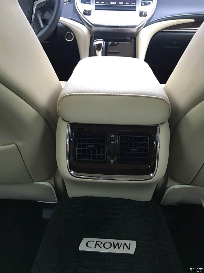 急,急,急,交了订金又纠结内饰颜色