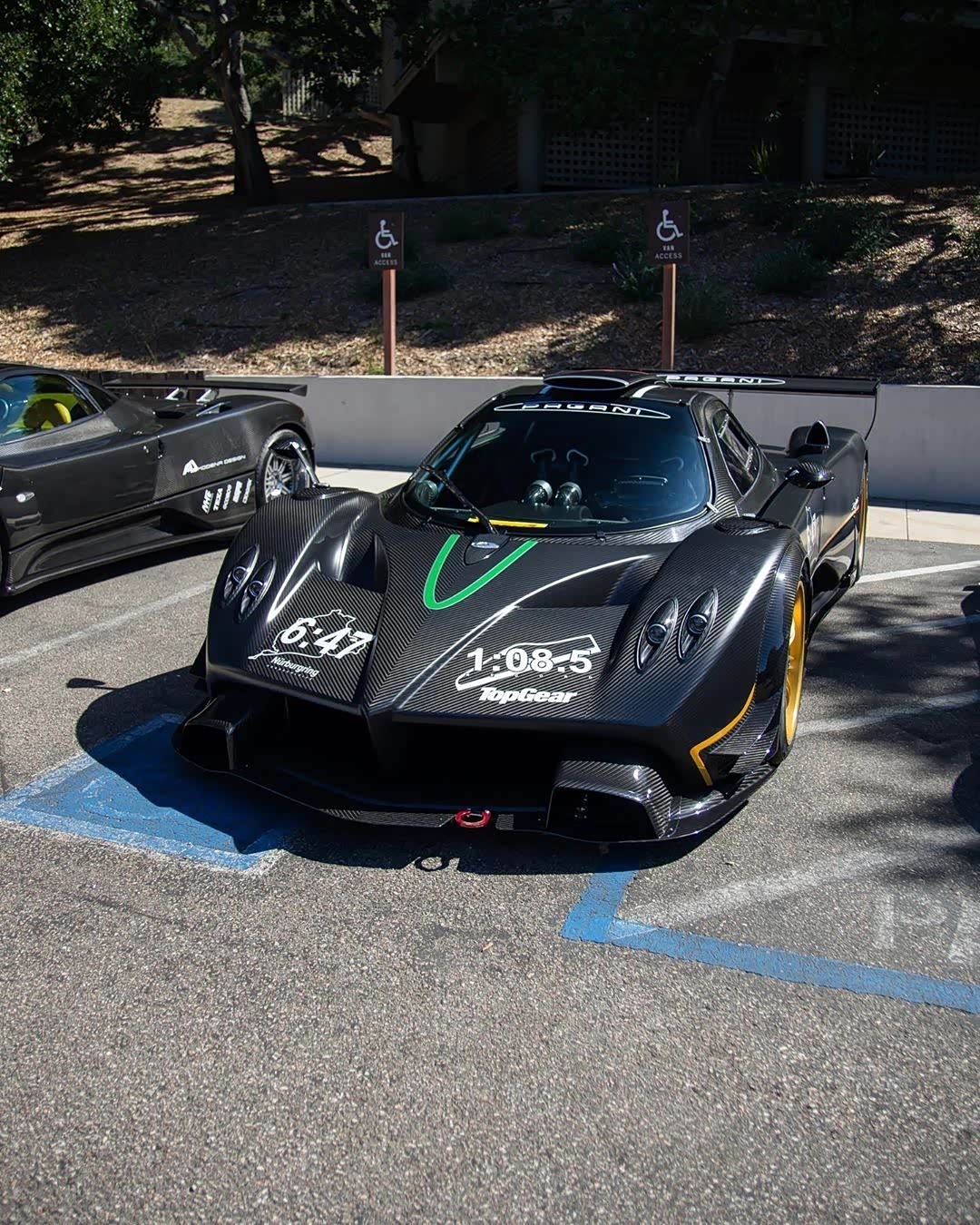 帕加尼zondar6分47秒为10年在纽北刷新的成绩