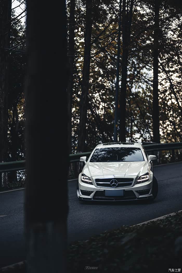 改装车摄影大片之奔驰amgcls63