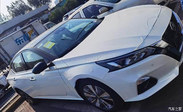 21款天籁舒适双拼色