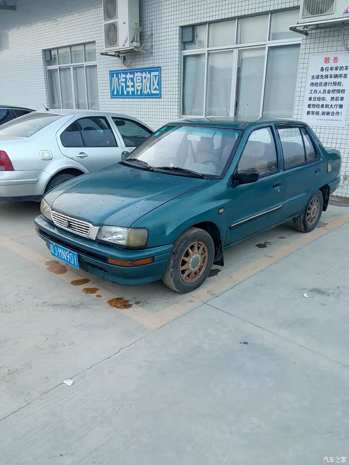 元老级别的老夏利应车友上图片欣赏