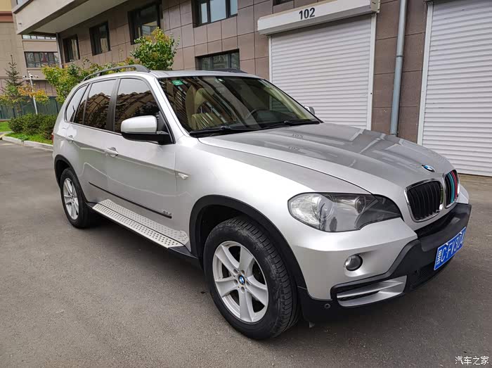 出售07年宝马x5电子档的全车原漆成色极品