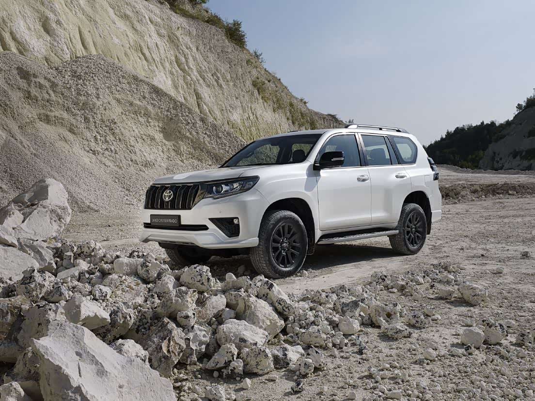 2021 toyota land cruiser prado