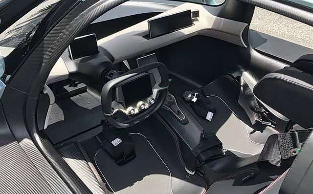 蔚来汽车旗下的顶级电动跑车:蔚来ep9,纯国产的电动超跑.