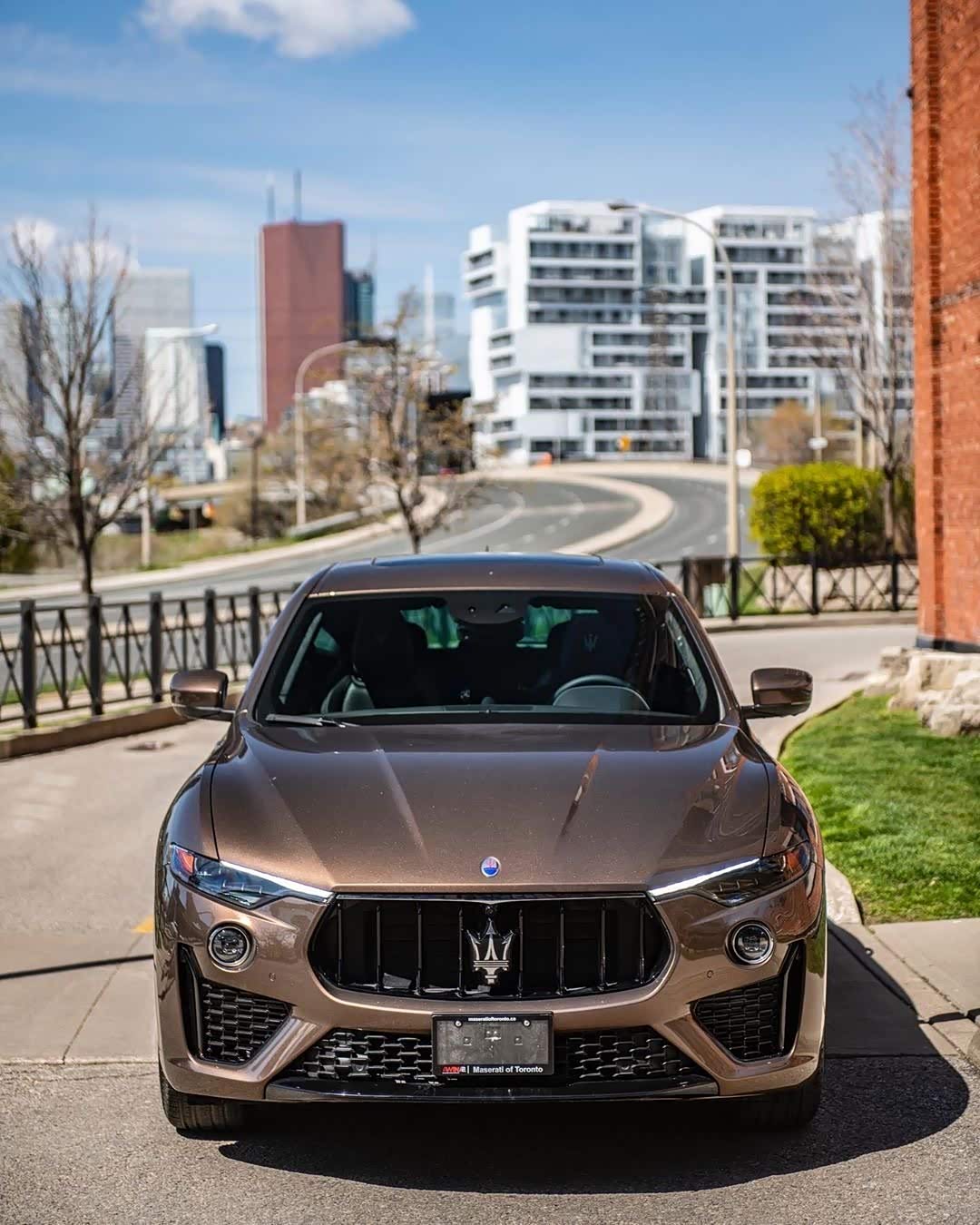 玛莎拉蒂越野车最优雅的车型之一