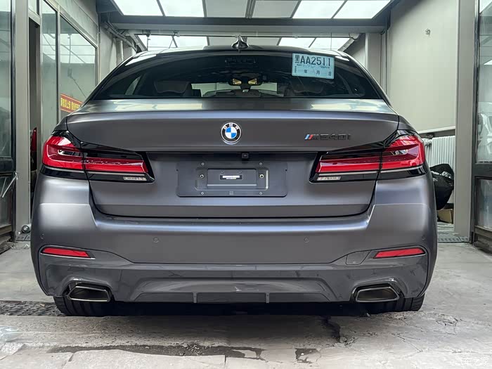 【图】磨砂深灰(frozen deep grey matt)540i提车作业_宝马5系论坛