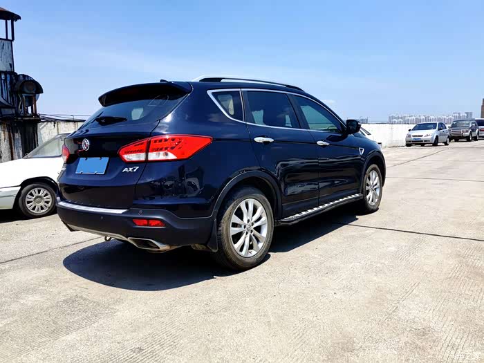 【图】【摄影贴】老款ax7一样个性十足,精彩无限_东风风神ax7论坛