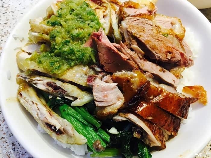 白切鸡烧鹅双拼饭