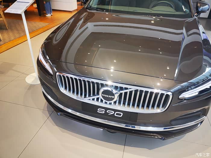 喜迎2022沃尔沃s90宝华韦健音响简直是路上音乐厅